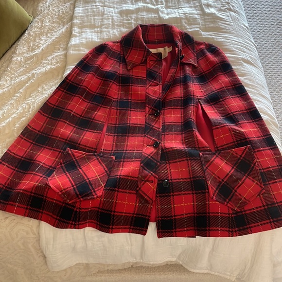 Vintage 1970’s Pendleton Wool Red Cape - Picture 11 of 12